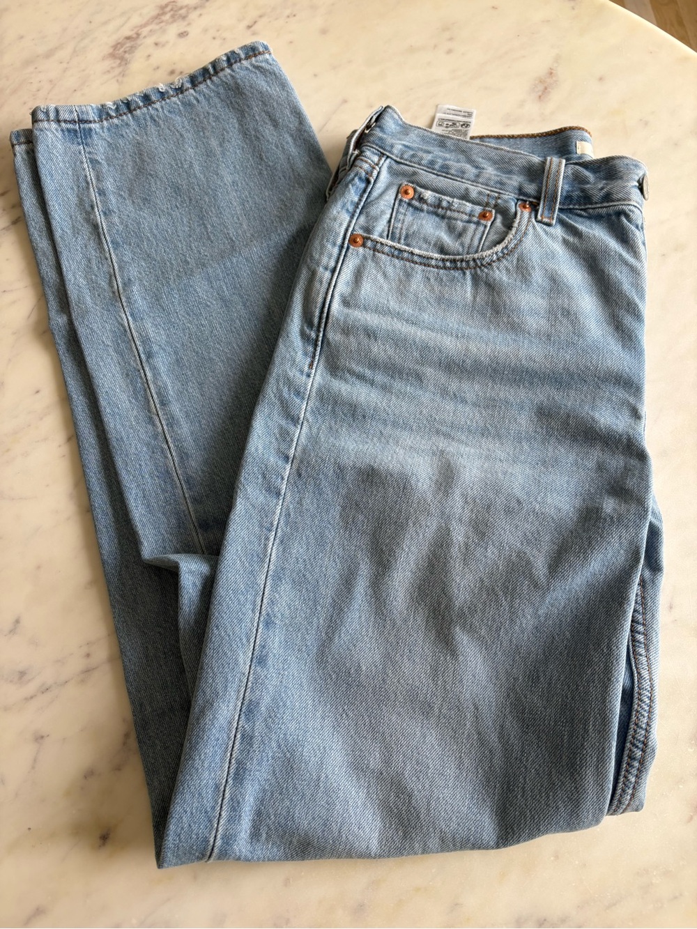 LEVI’S- Low Pro Straight. Size 26, length 32